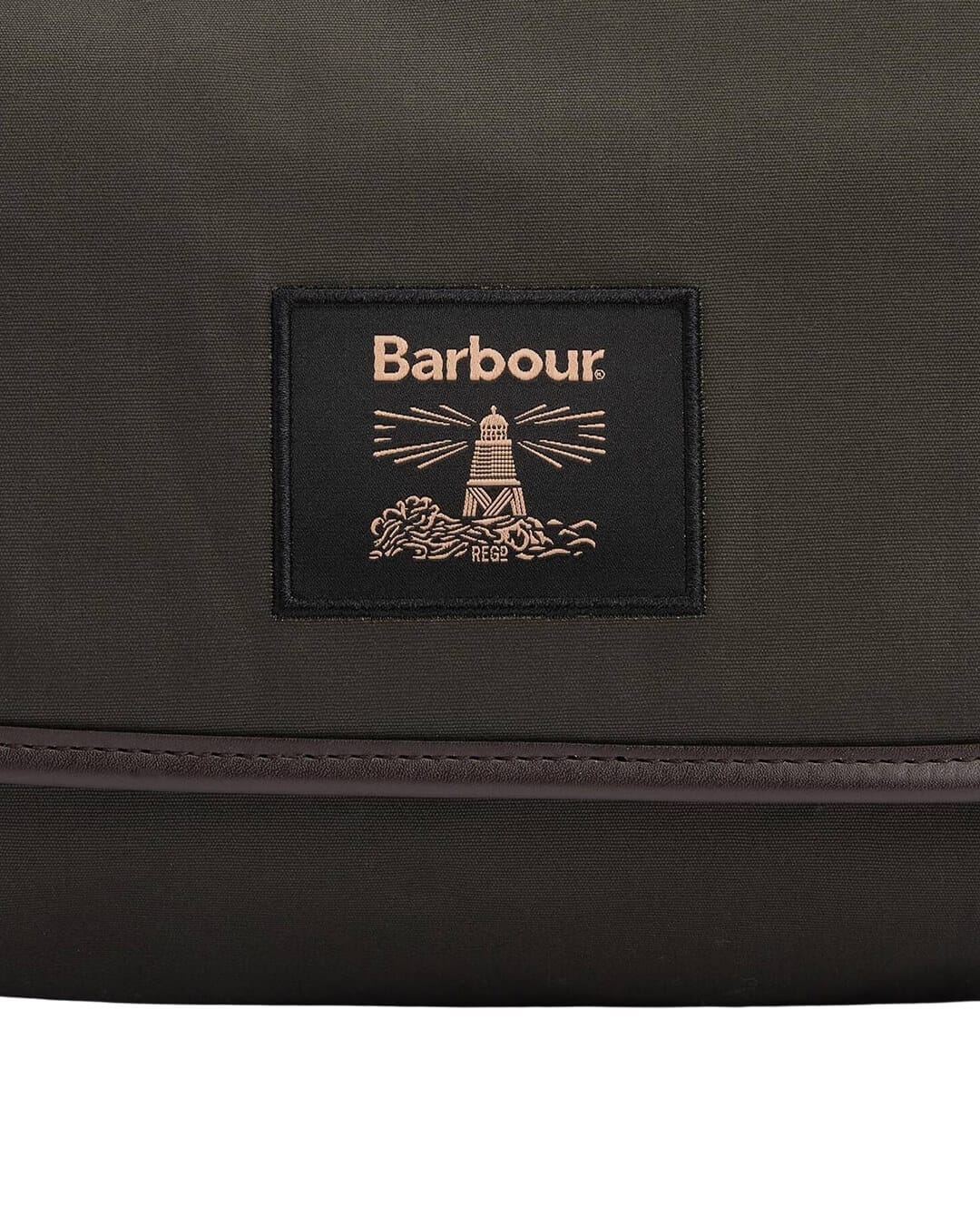Barbour Bags ONE Barbour Olive Wax Hanging Washbag Ol51 Olive Beacon