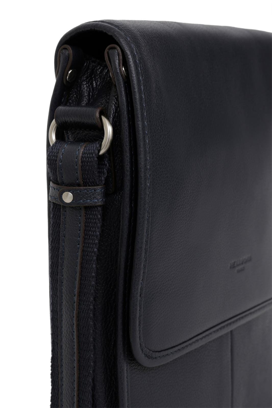 Hexagona Bags ONE Hexagona Navy Leather Messenger Satchel