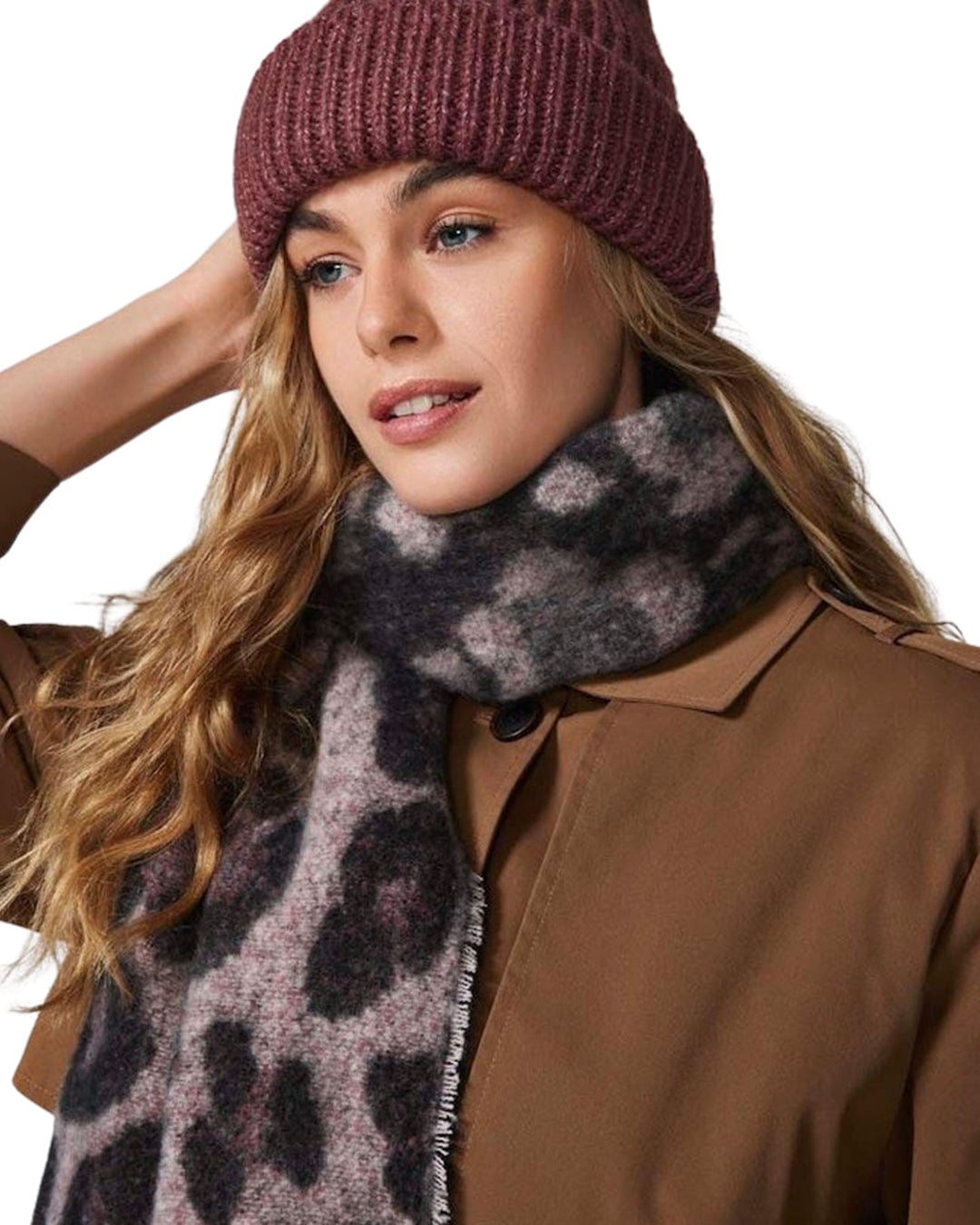 Only Scarves One Size Only Sylvia Pink Leopard Scarf